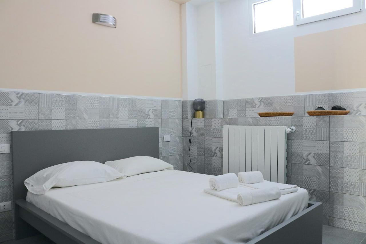 Gambara Guests House Hotell Milano Eksteriør bilde