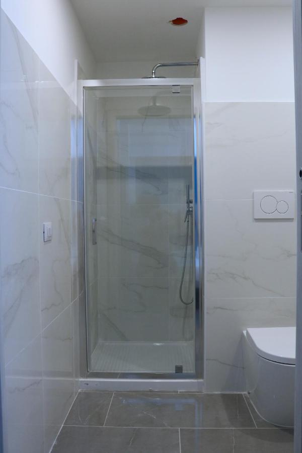 Gambara Guests House Hotell Milano Eksteriør bilde