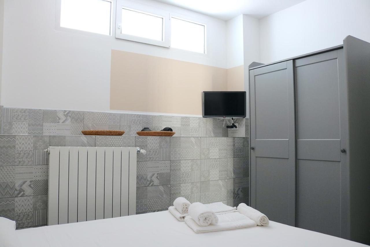 Gambara Guests House Hotell Milano Eksteriør bilde